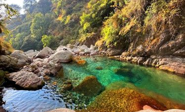 gallu waterfall hike, day hike in dharamshala, gallu day hike, waterfall hike in dharamshala